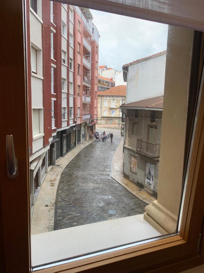 Apartamento TARASKA BARRIA. Céntrico y coqueto en zona tranquila Bermeo Exterior foto
